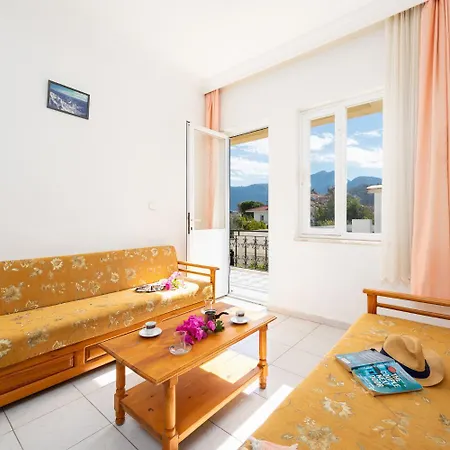 Grand Prestige Apartmanhotel 4*